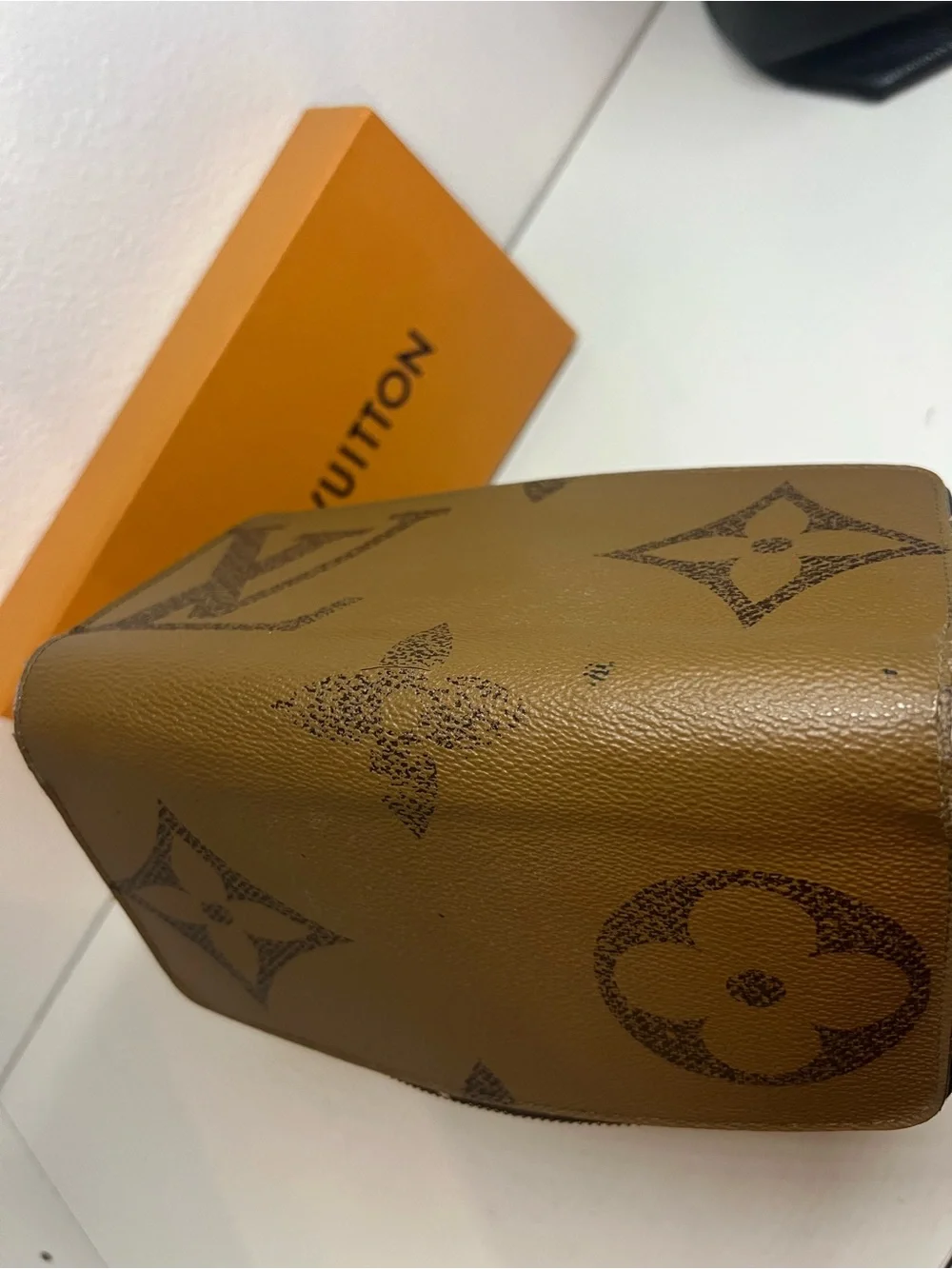 Louis Vuitton Zippy Wallet Reverse Monogram - Picture 12 of 13
